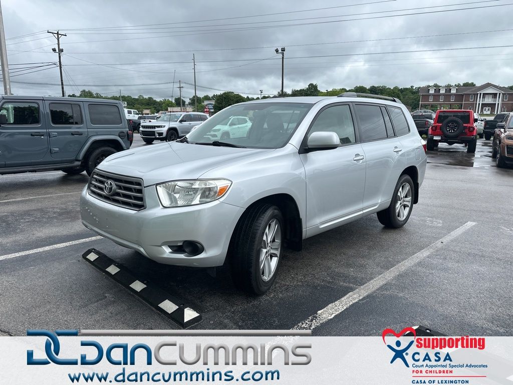 Silver 2009 Toyota Highlander Base 4WD SUV / Crossover All-Wheel Drive 5-Speed Automatic Overdrive