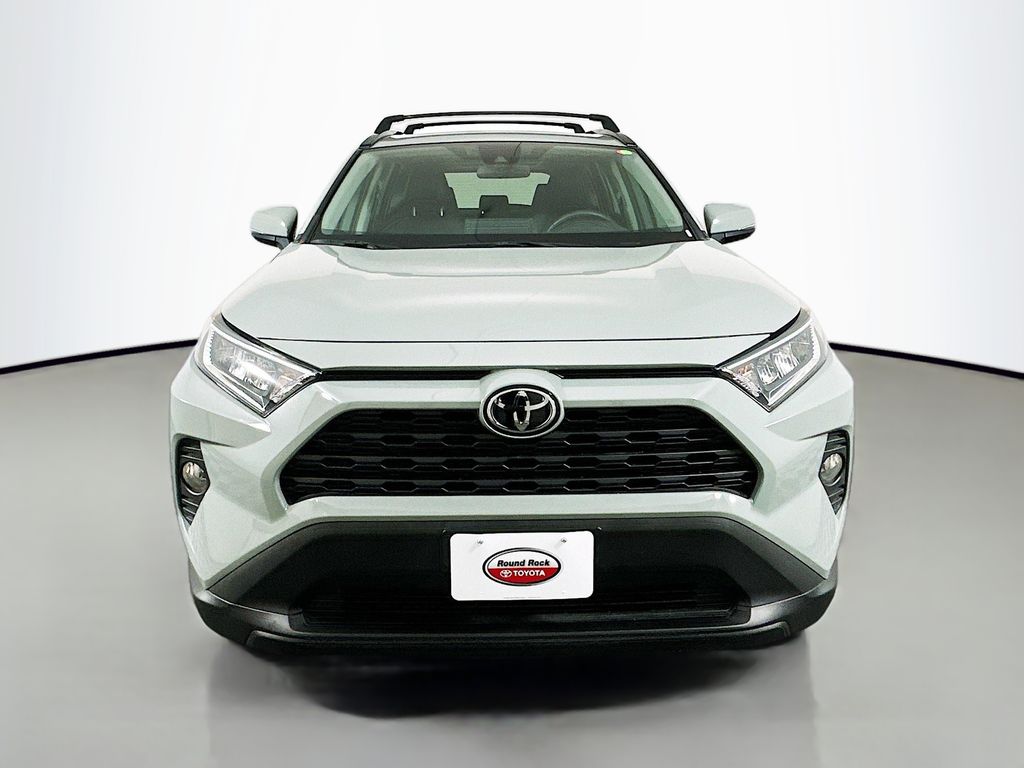 2021 Toyota RAV4 XLE Premium 2