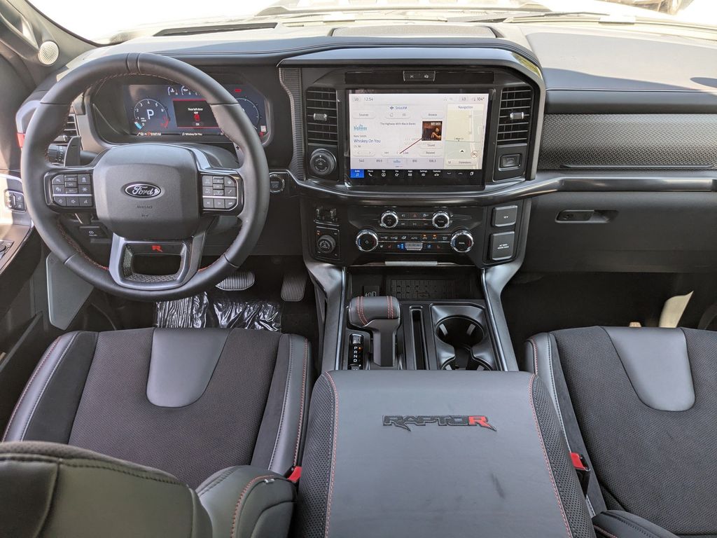 2025 Ford F-150 Raptor R