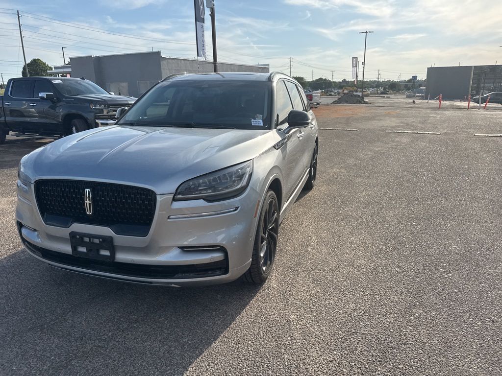 2023 Silver Radiance Metallic Clearcoat Lincoln Aviator Reserve RWD SUV