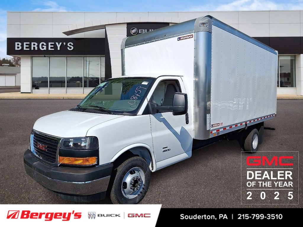 Summit White 2026 GMC Savana Chassis Van Rear-Wheel Drive 8-Speed Automatic