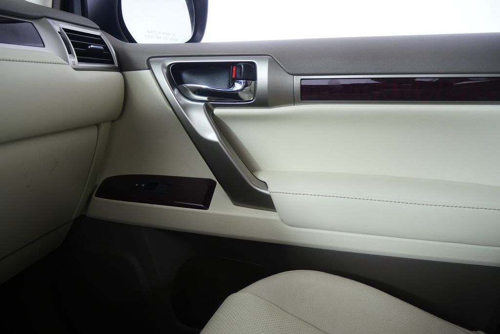 Thumbnail: 2019 Lexus GX - 29