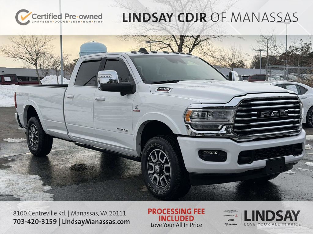 Bright White Clearcoat 2024 RAM 3500 Limited Longhorn Crew Cab LB 4WD Pickup Truck Four-Wheel Drive 6-Speed Automatic