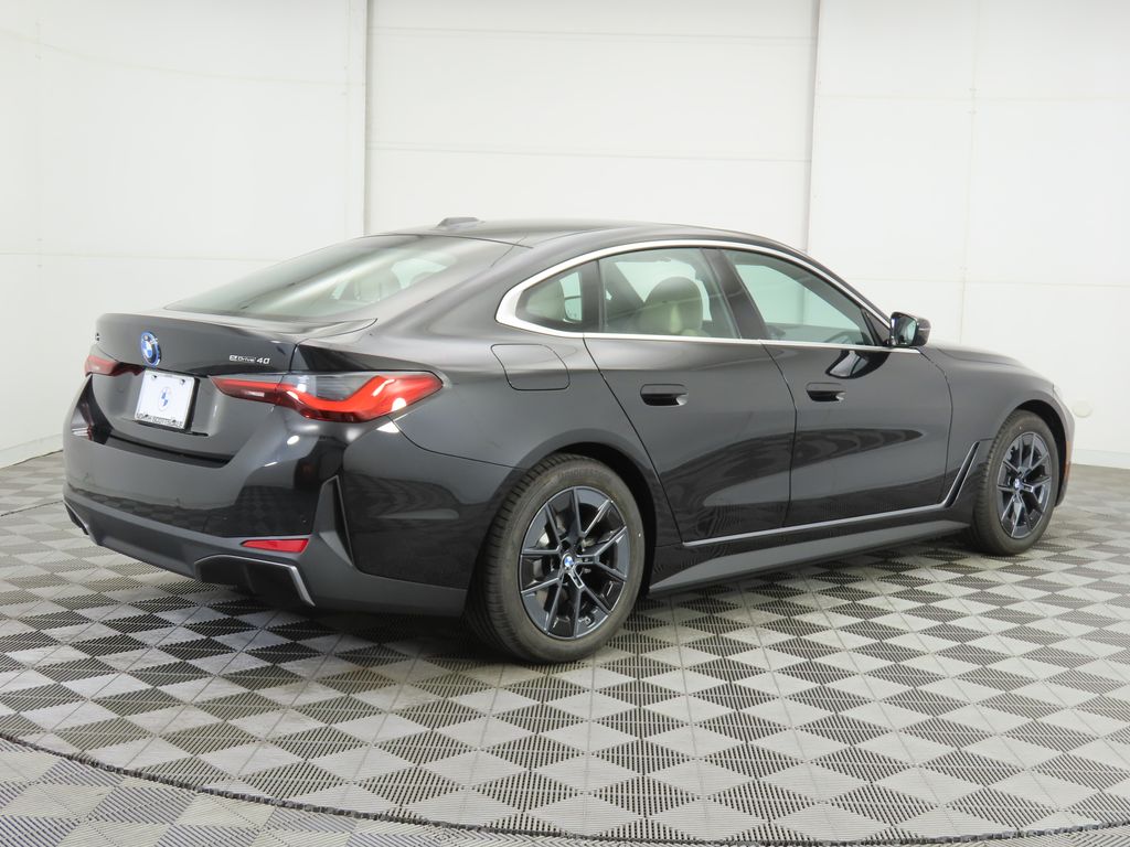 Thumbnail: 2025 BMW i4 - 5