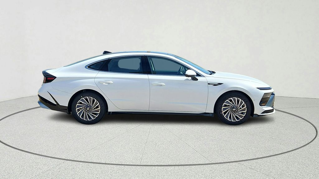2026 Hyundai Sonata Hybrid