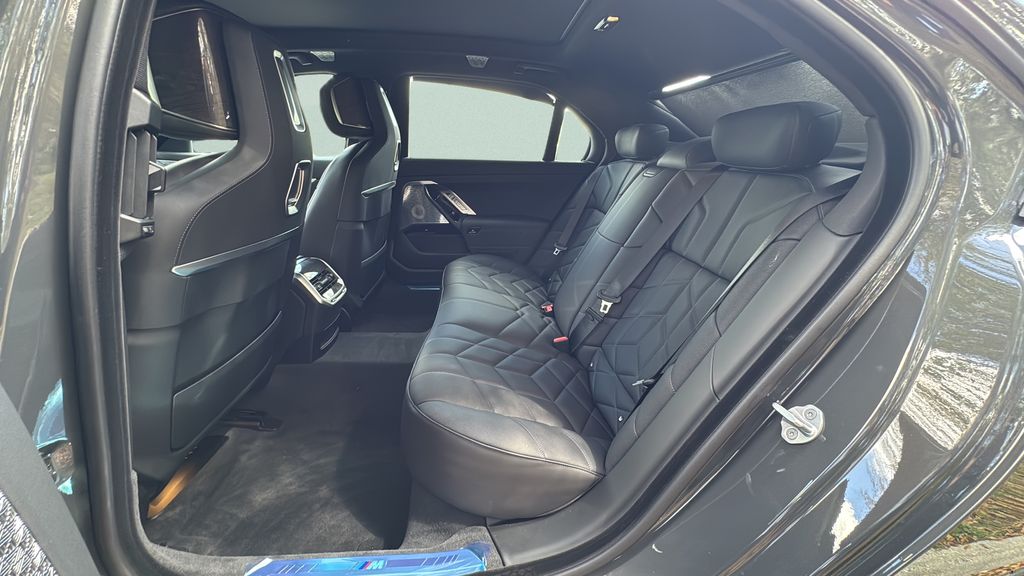 New 2026 Gray BMW 760i xDrive image 25