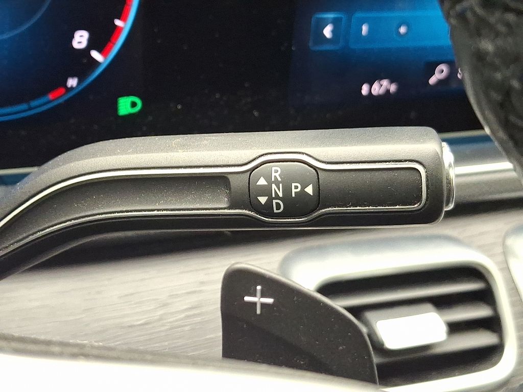 Thumbnail: 2020 Mercedes-Benz GLE - 16