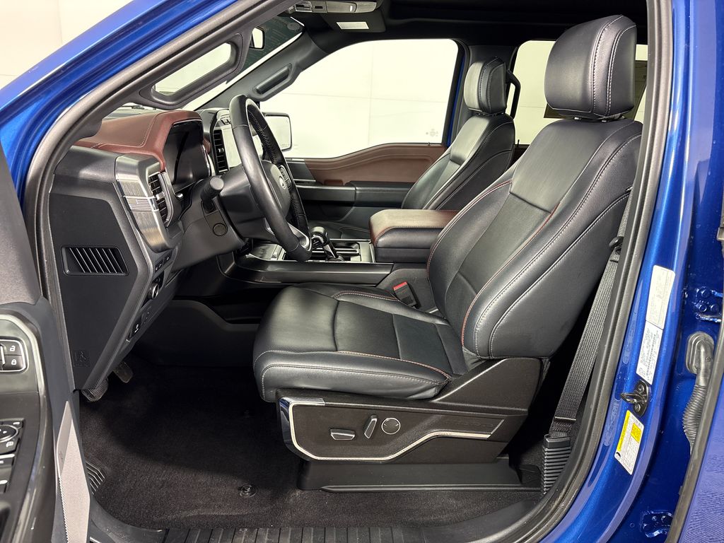 Certified Used 2023  Ford Lariat image 31