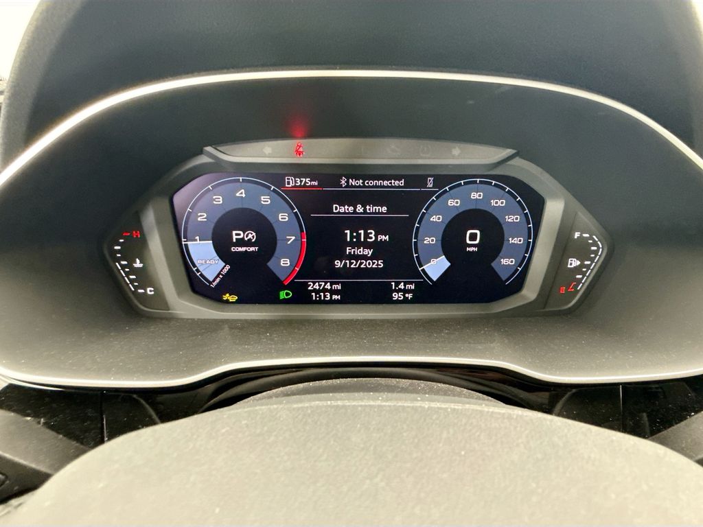 Thumbnail: 2025 Audi Q3 - 32