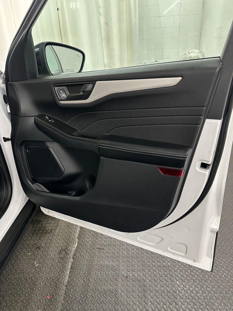 used 2022 Ford Escape car, priced at $19,985