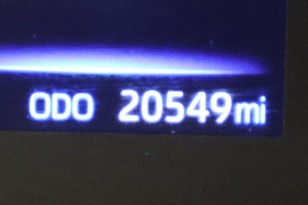 Thumbnail: 2025 Toyota Corolla - 25
