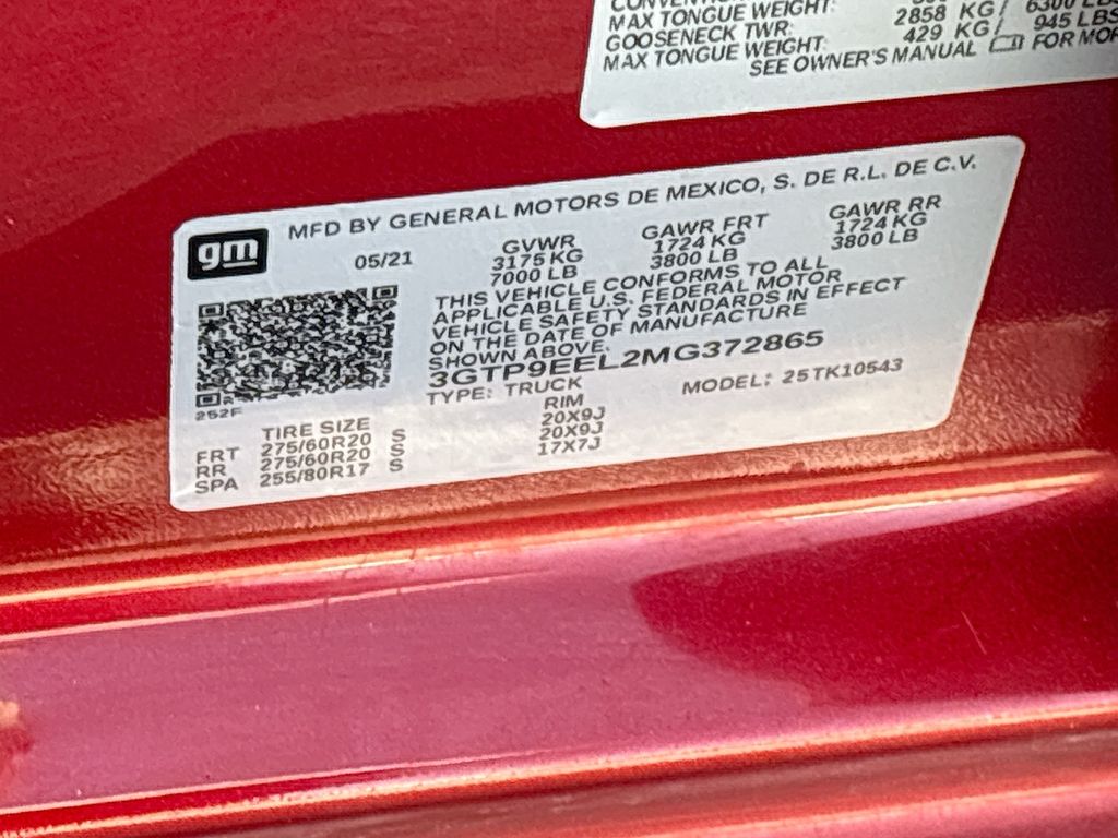 Used 2021 Red GMC AT4 image 32