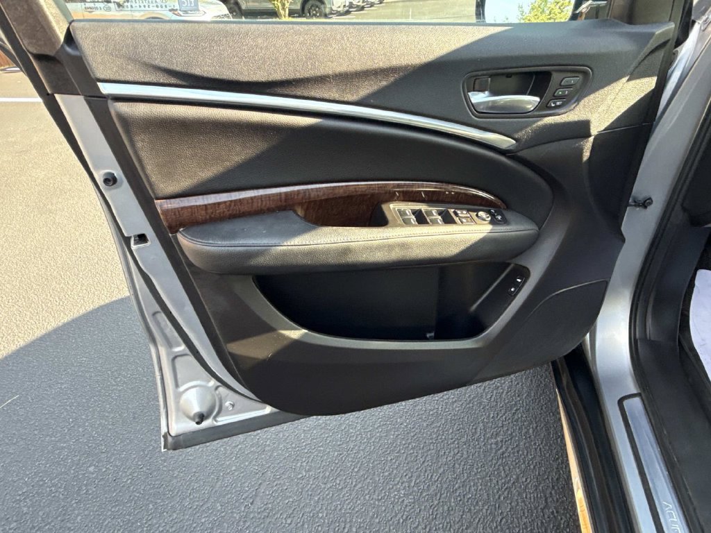 Used 2017 Acura MDX SUV