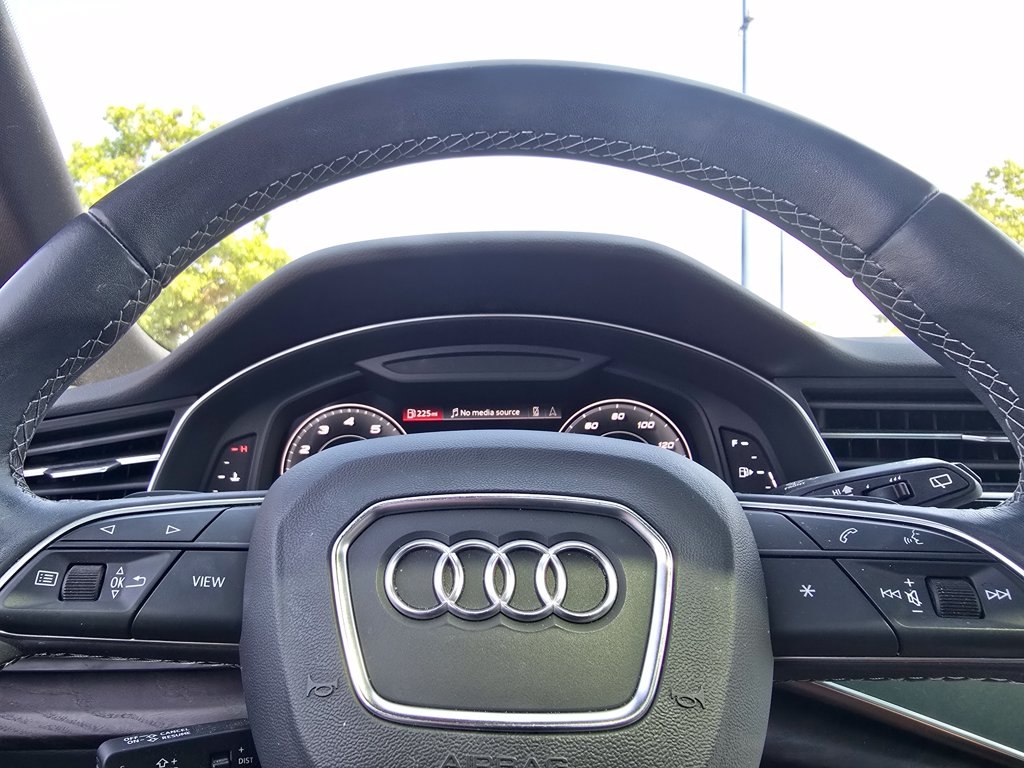 Used 2021  Audi 55 Premium Plus image 28