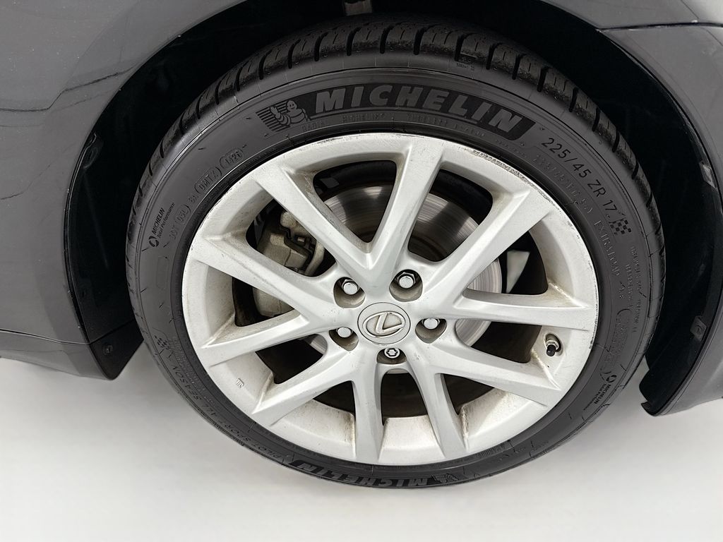 Thumbnail: 2012 Lexus IS - 29