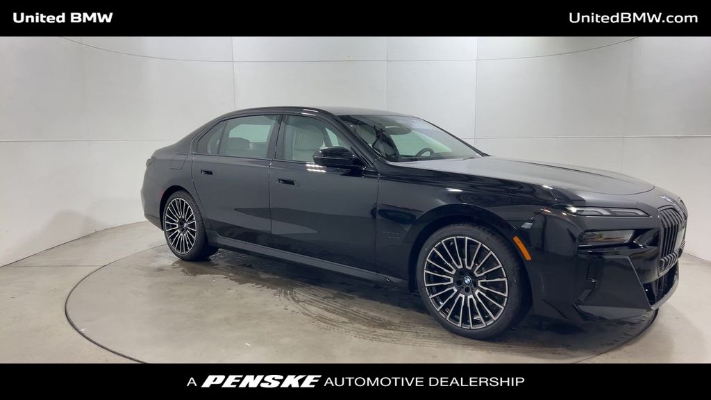 Thumbnail: 2025 BMW 7 Series - 2