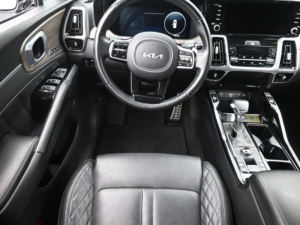 Certified Used 2023 White Kia X-Line SX Prestige image 12