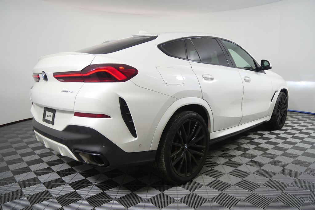 Thumbnail: 2023 BMW X6 - 2