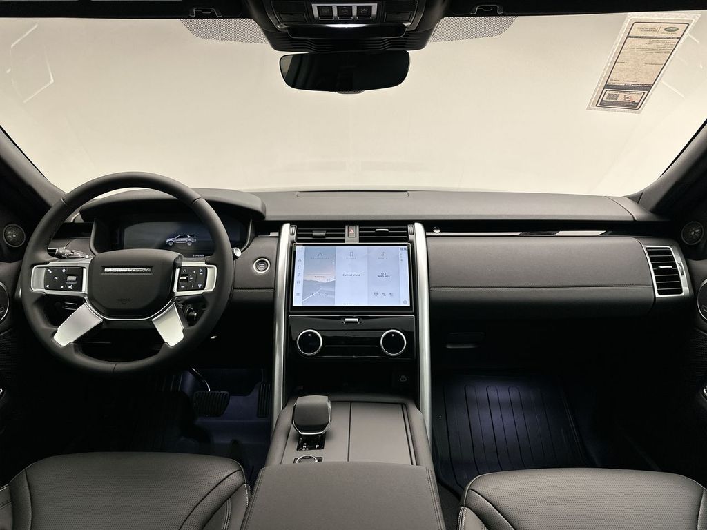 2025 Land Rover Discovery S 7