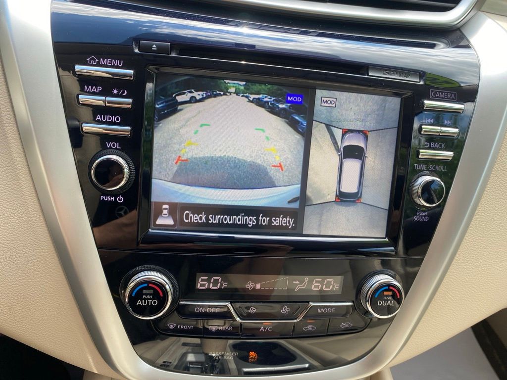 2018 Nissan Murano SL White at John Sisson Motors