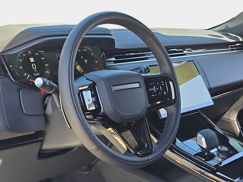 New 2026 White Land Rover Dynamic SE image 17
