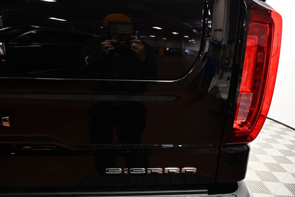 Thumbnail: 2022 GMC Sierra 1500 - 11