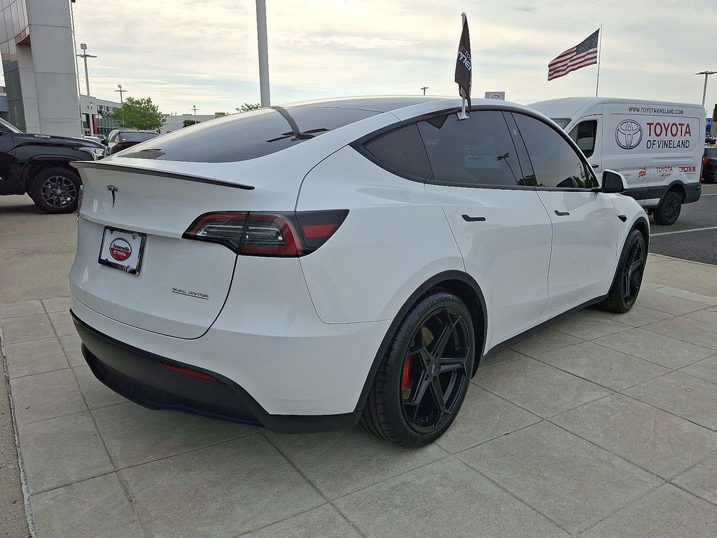 Thumbnail: 2023 Tesla Model Y - 6