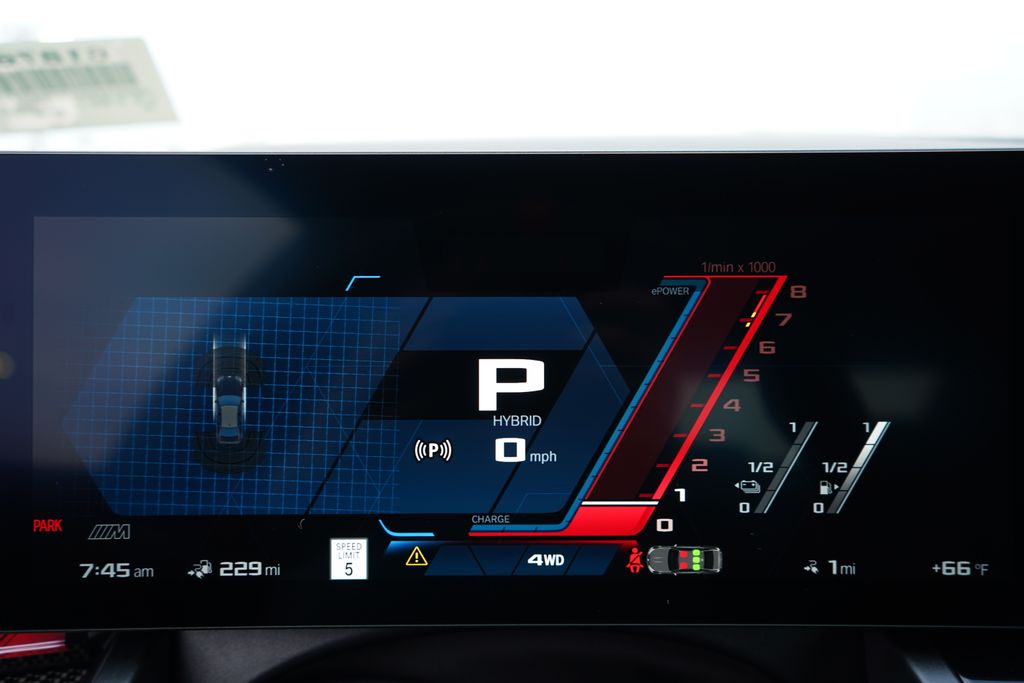 Thumbnail: 2026 BMW M5 - 18