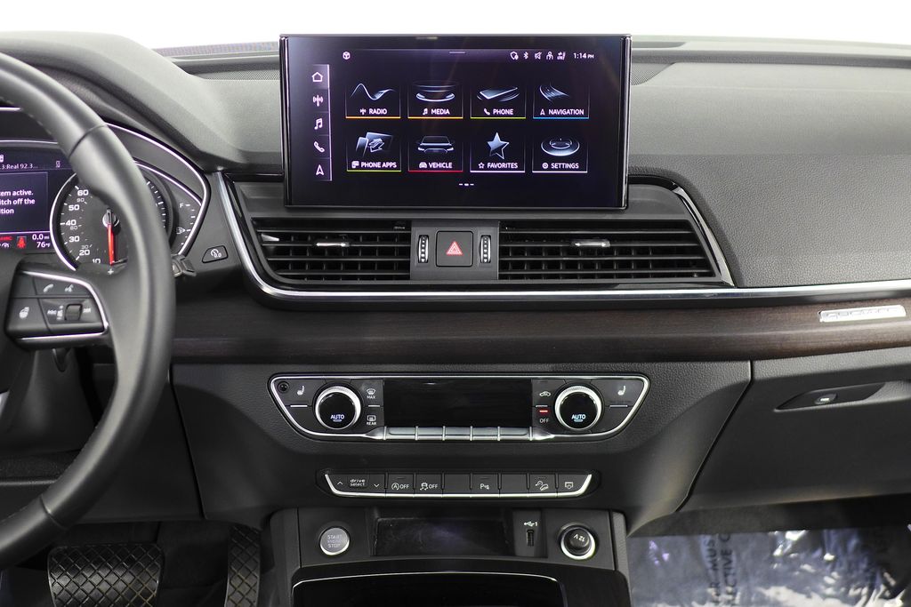 Thumbnail: 2022 Audi Q5 - 26