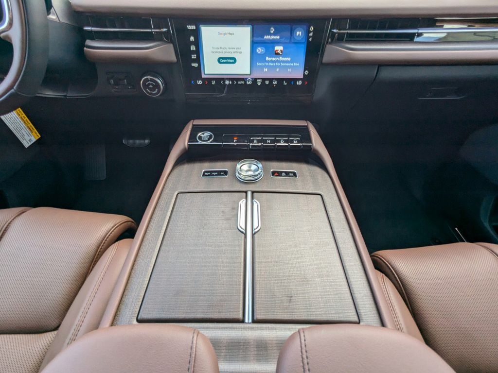 2025 Lincoln Navigator L Reserve