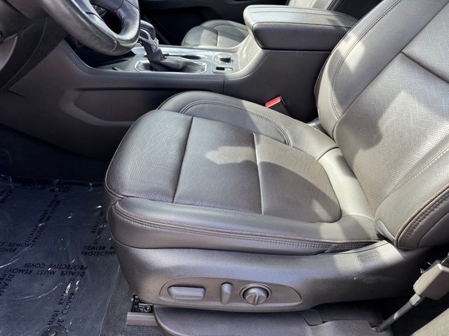 2022 Chevrolet Traverse High Country photo 27