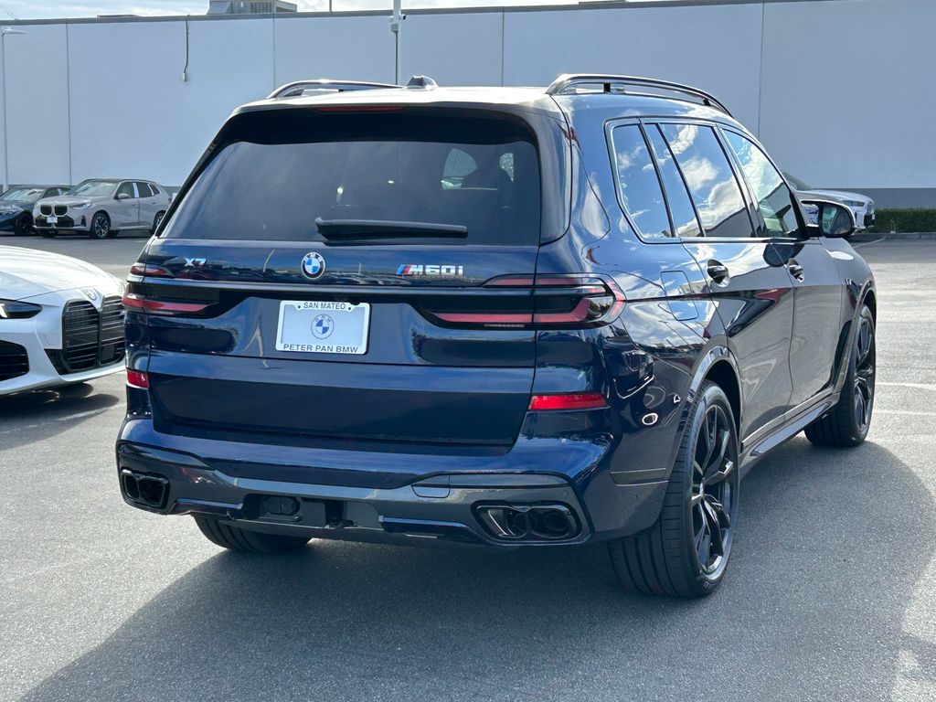 Thumbnail: 2026 BMW X7 - 5