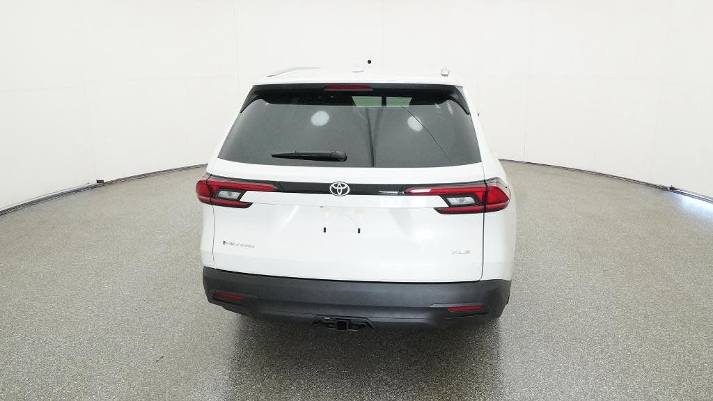 Thumbnail: 2026 Toyota Grand Highlander - 2