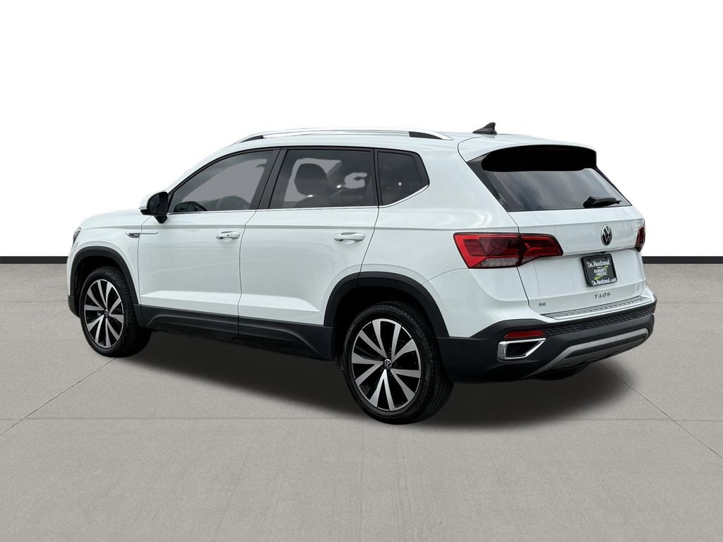 2022 Volkswagen Taos 1.5T SE  at DeMontrond Auto Country