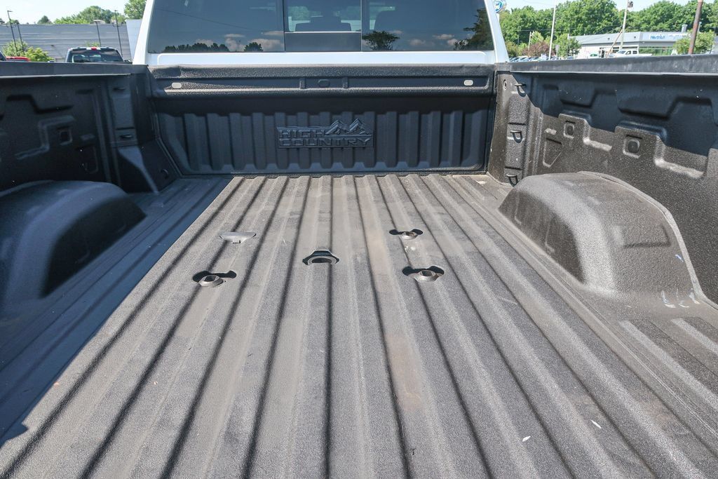2022 Chevrolet Silverado 3500HD High Country