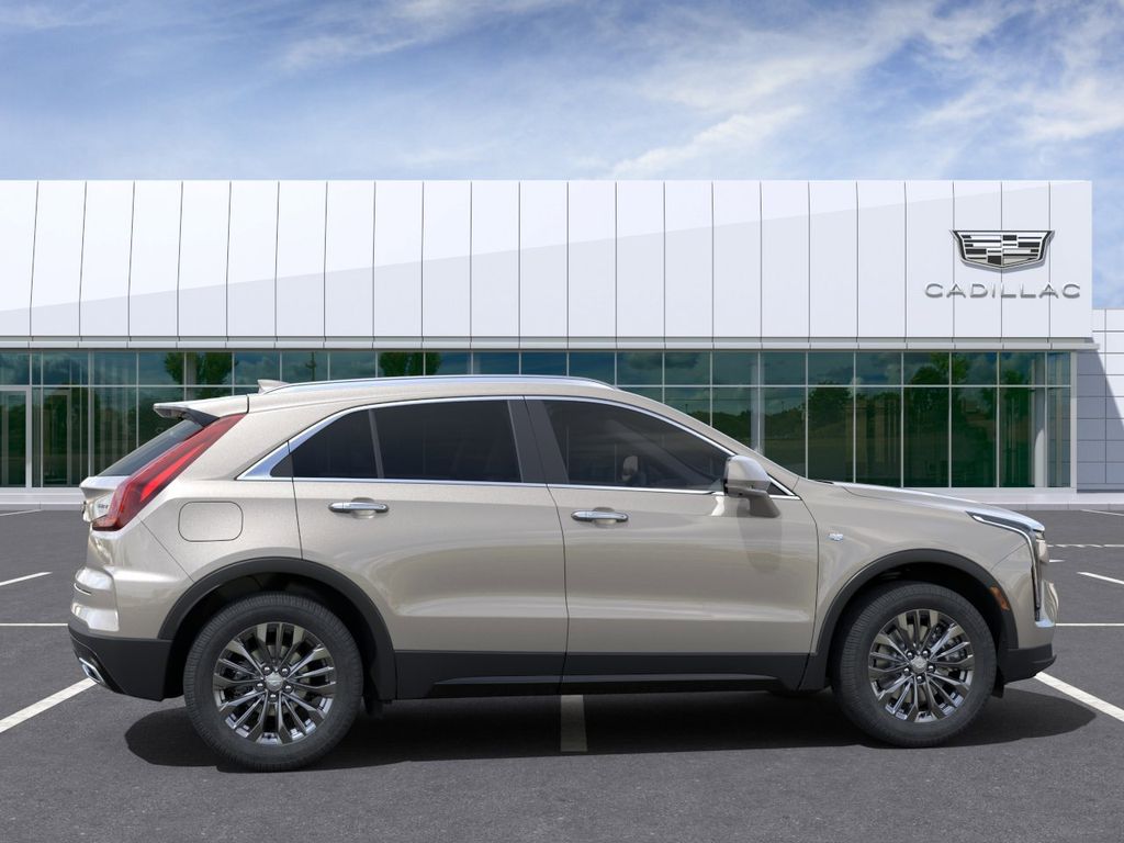 2024 Cadillac XT4 Premium Luxury 5