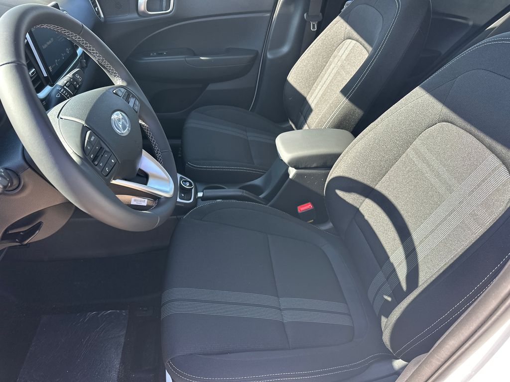 New 2026 White Hyundai SEL image 10