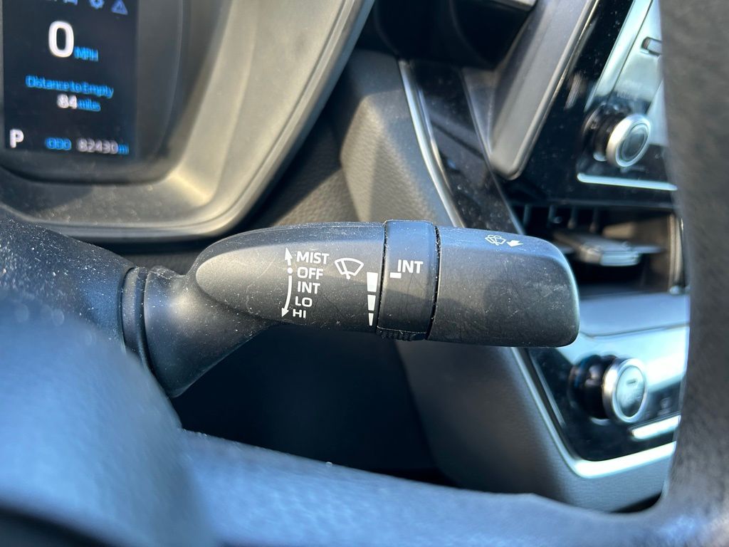 Thumbnail: 2022 Toyota Corolla - 19