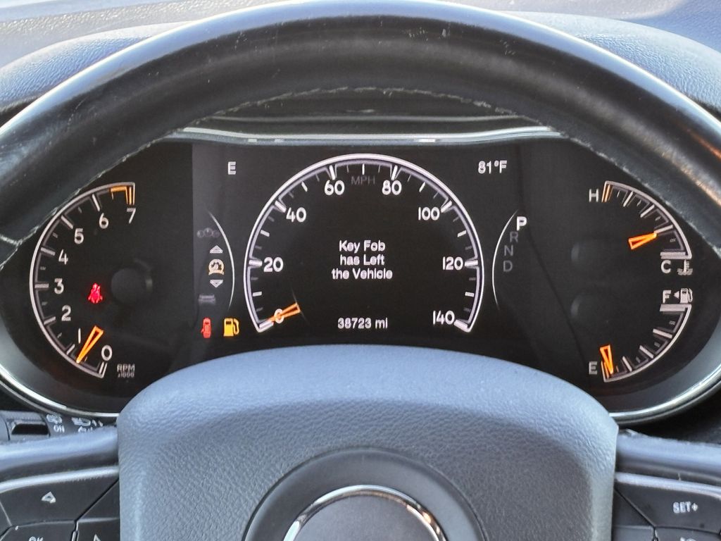 Used Car 2019 Jeep Grand Cherokee  Altitude For Sale Under $25,000 In Corsicana, Texas