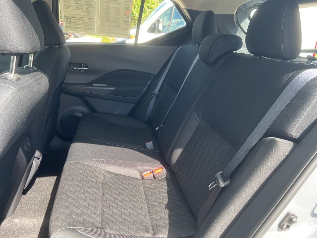 2024 Boulder Gray Pearl Nissan Kicks SV FWD SUV