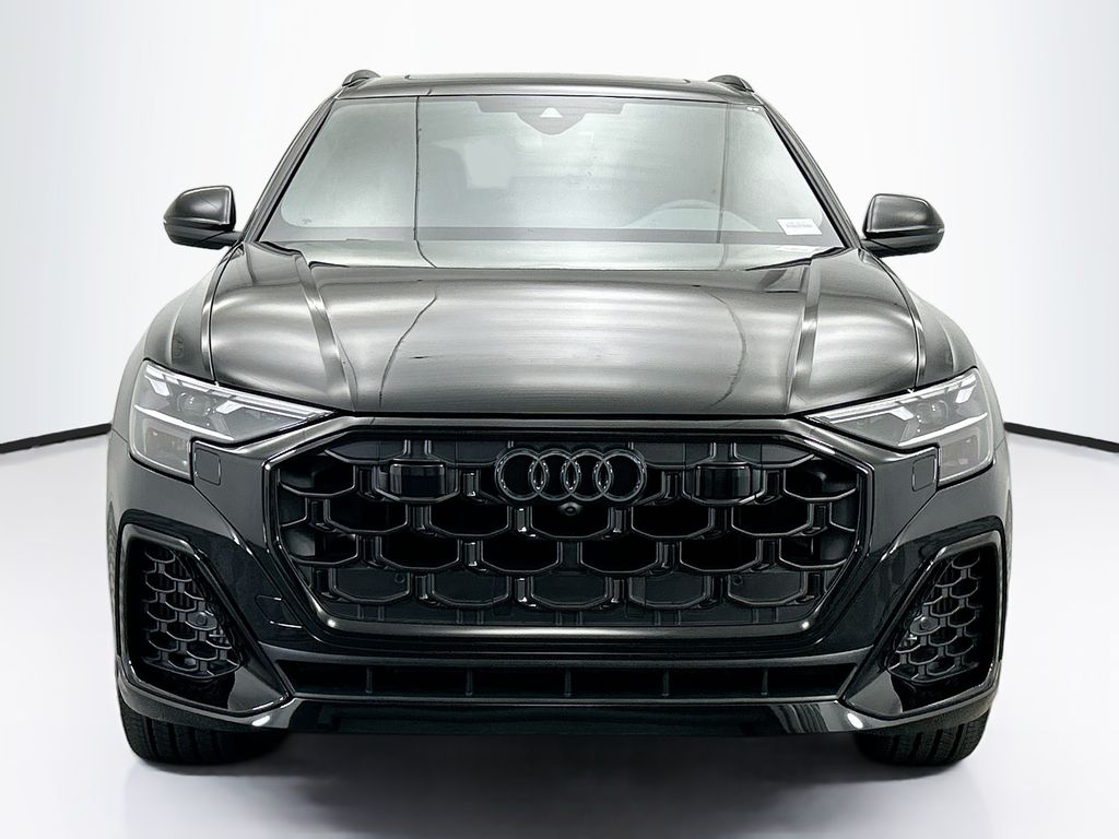 Thumbnail: 2026 Audi Q8 - 2