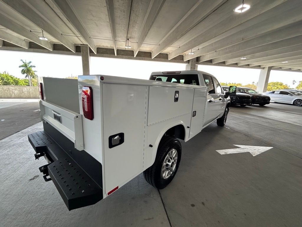 New 2026 Summit White Chevrolet Work Truck image 5