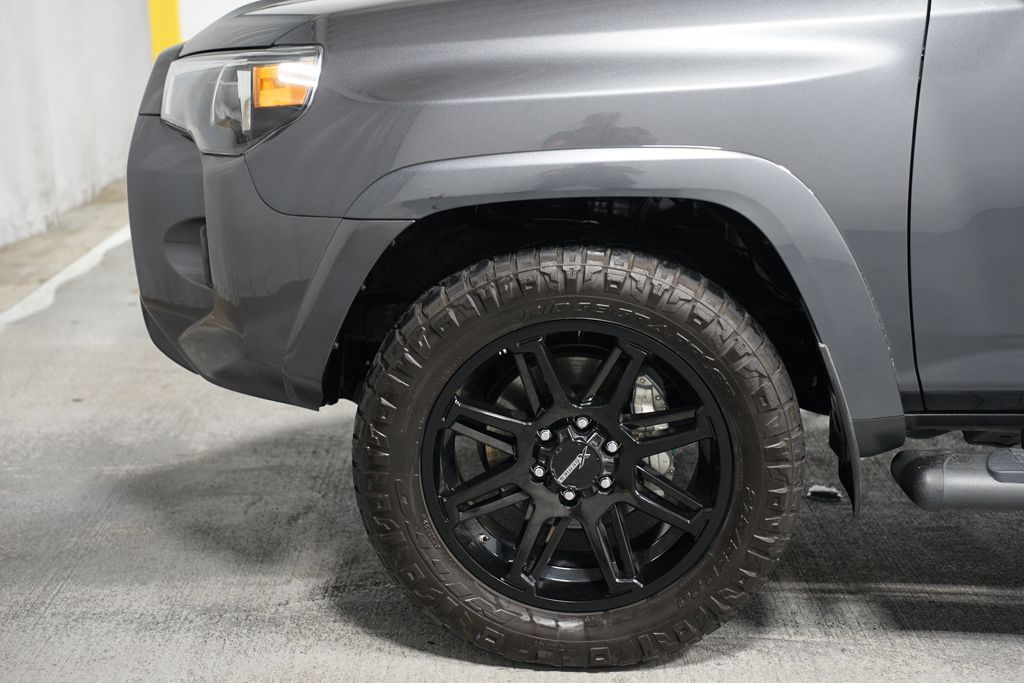 Thumbnail: 2023 Toyota 4Runner - 5