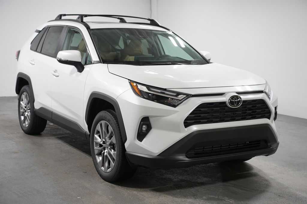 Thumbnail: 2025 Toyota RAV4 - 3