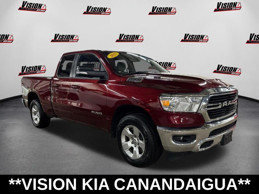 View vehicle photo 3