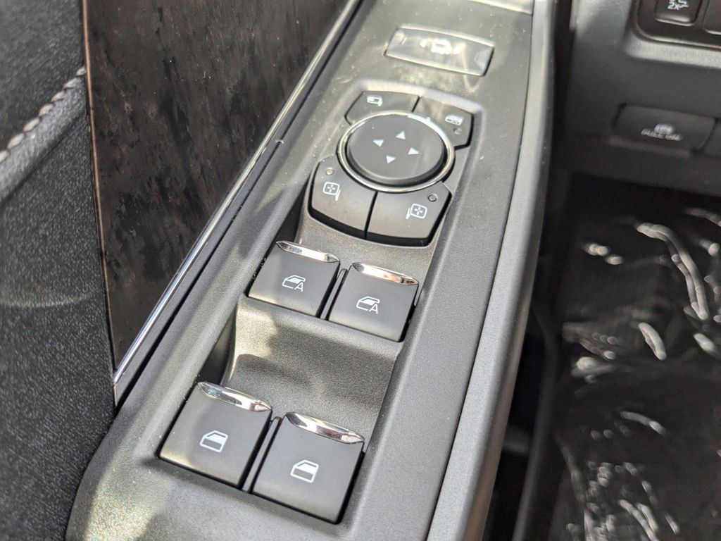 2025 Ford F-250 Super Duty Lariat