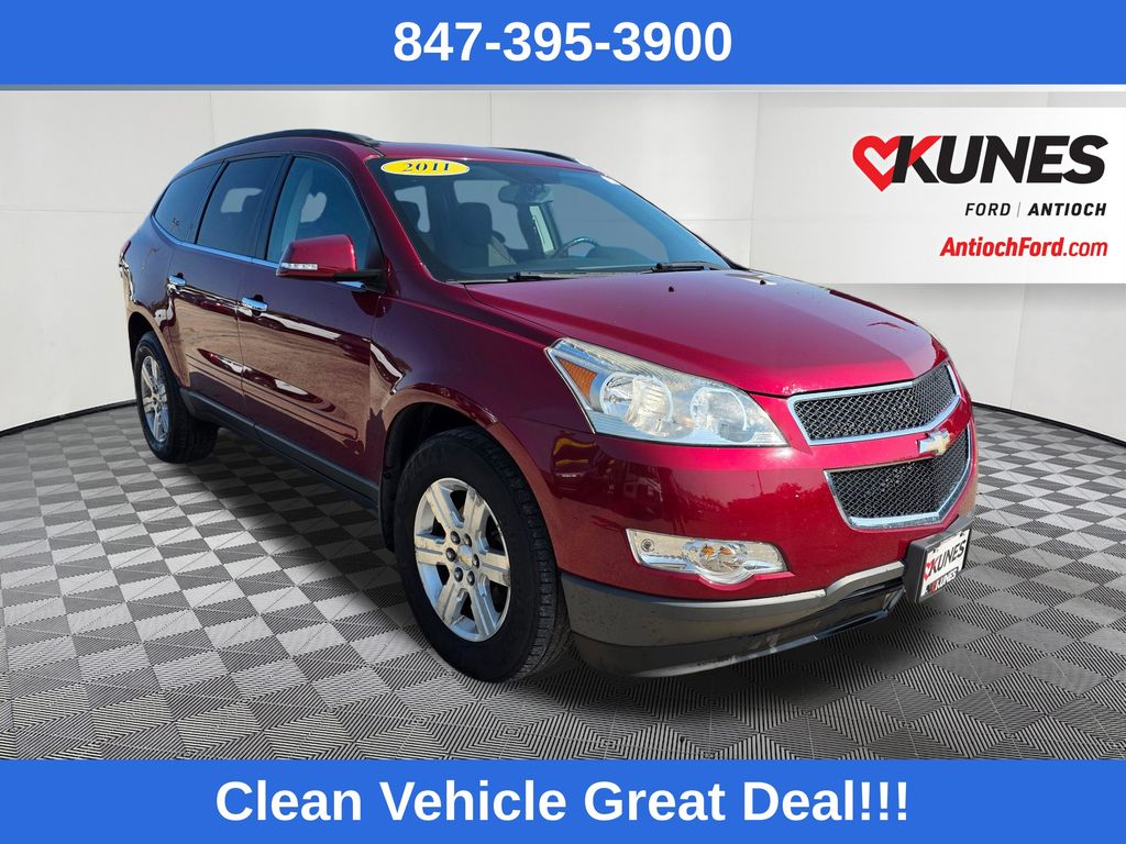 Red Jewel Tintcoat 2011 Chevrolet Traverse SUV / Crossover Front-Wheel Drive 6-Speed Automatic Overdrive