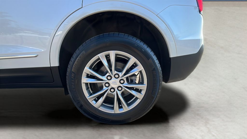 used 2023 Cadillac XT5 car, priced at $34,500