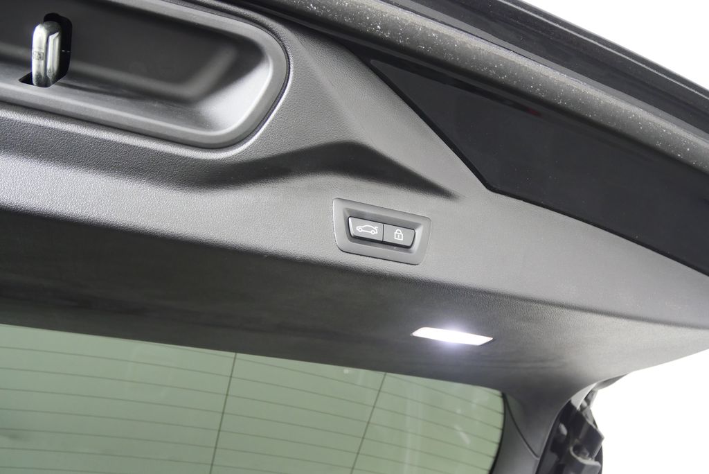 Thumbnail: 2020 BMW X5 - 18