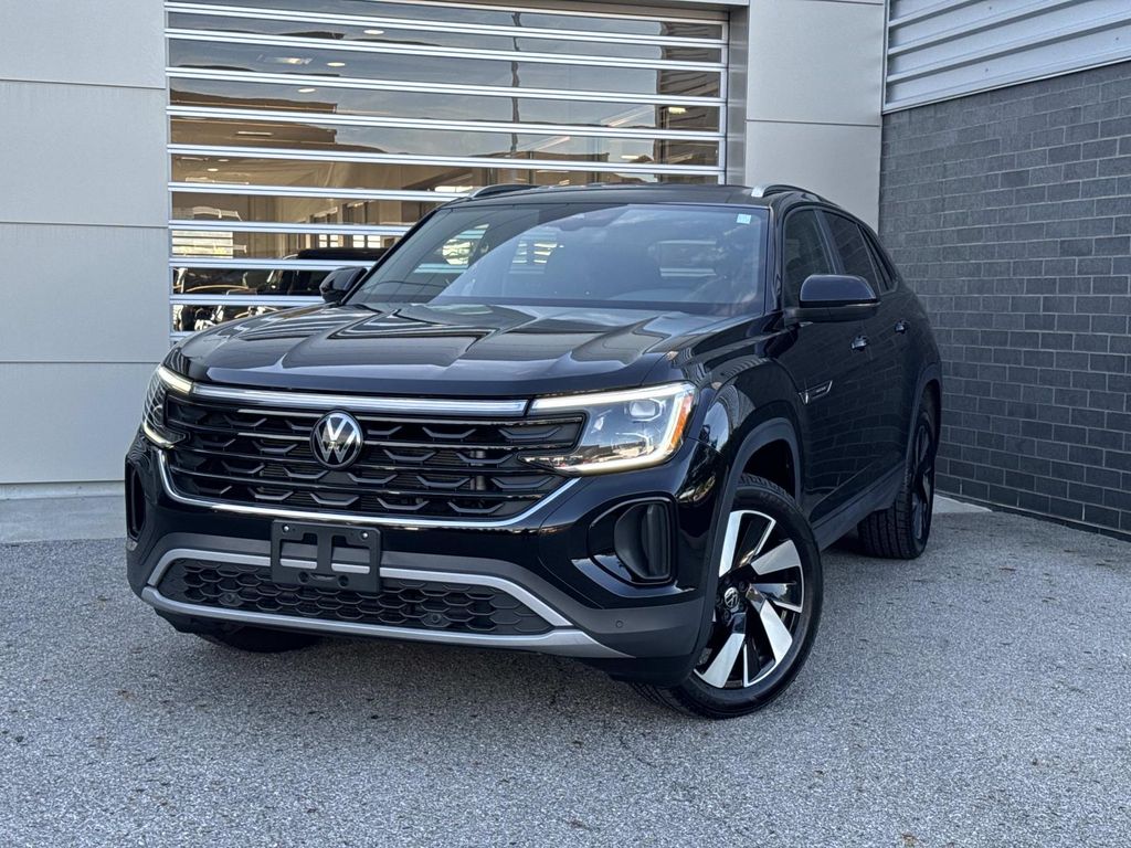 2024 Volkswagen Atlas Cross Sport 2.0T SE w/Technology